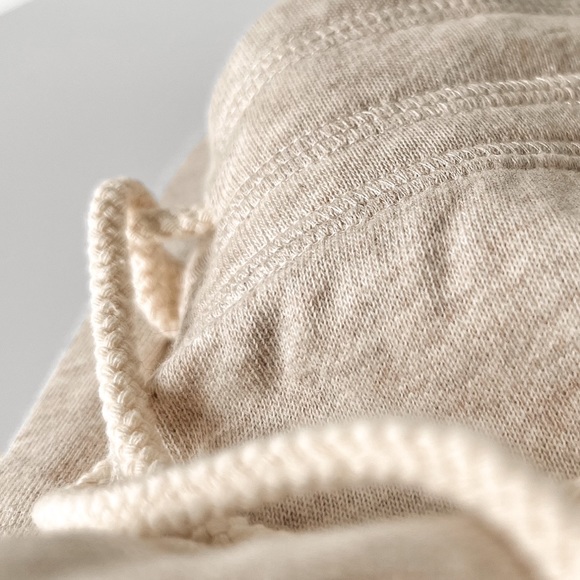 NWT Old Navy Cropped French Terry Jogger - Picture 3 of 14